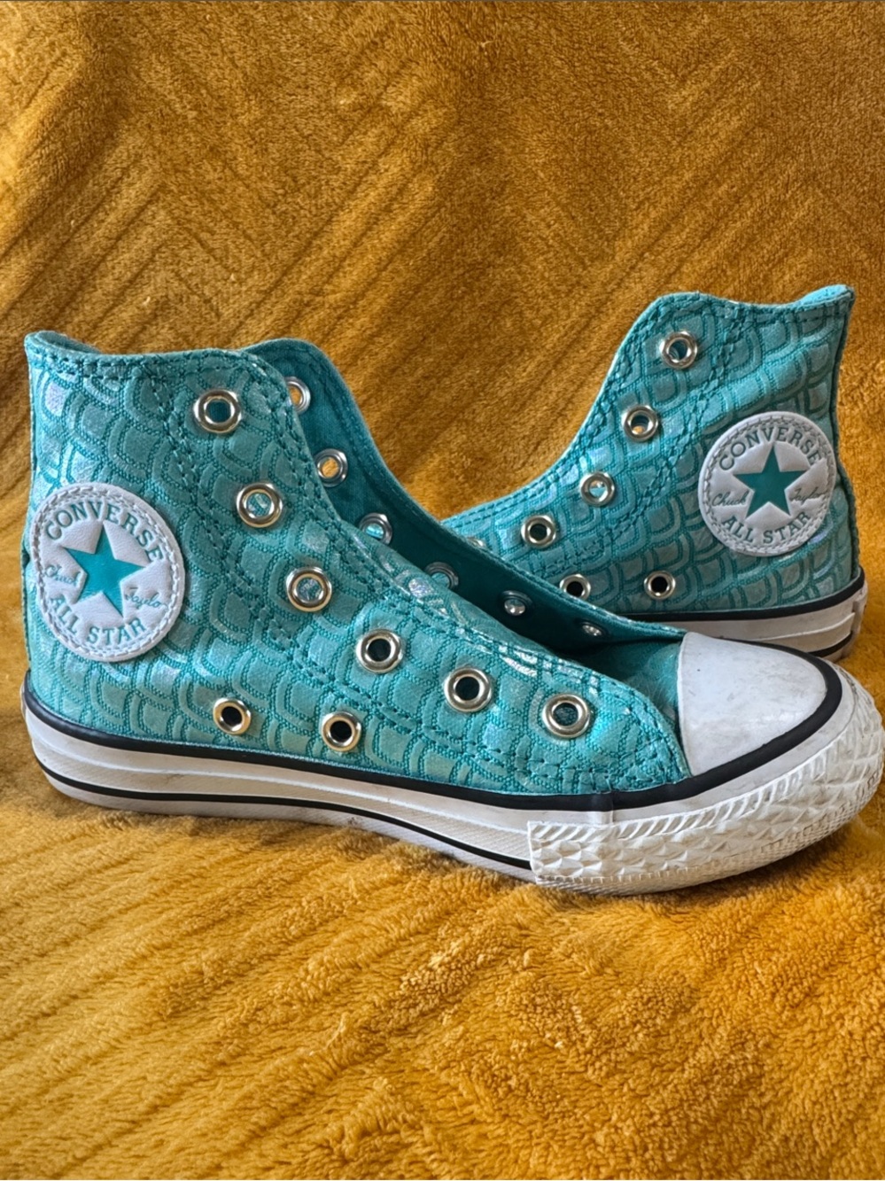 Converse Kids' Mermaid Turquoise Chuck Taylor All Star High Top Sneakers size 11